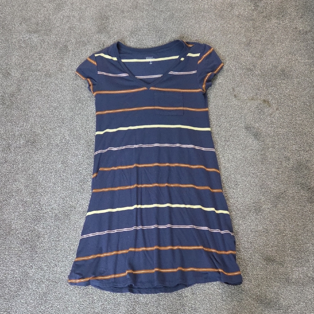 Market & Spruce V-Neck Blue and Orange Casual T-Shirt Dress